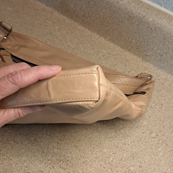 Hobo Original Leather Crossbody Bag - Picture 7 of 10